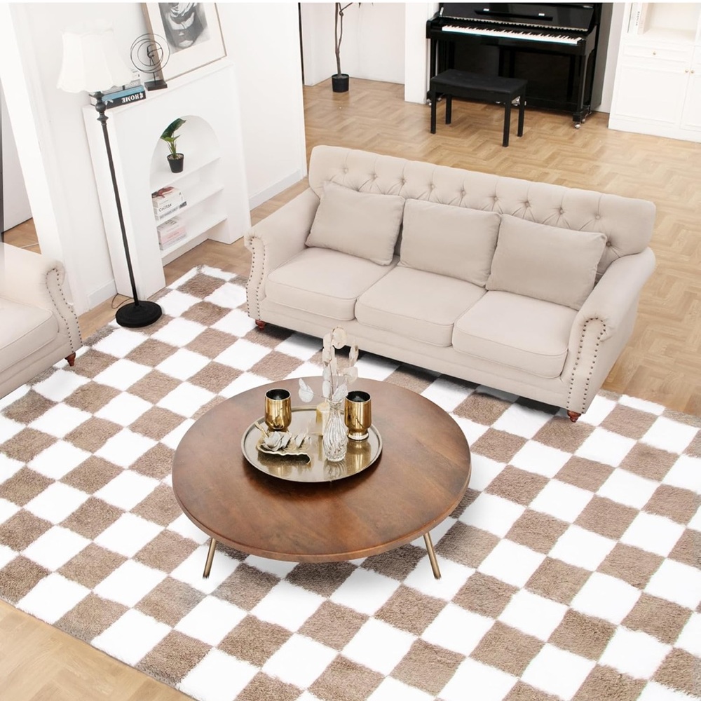Super Soft Rug for Bedroom 5x7 Ft Beige and White Area Rug Classic Checkered new